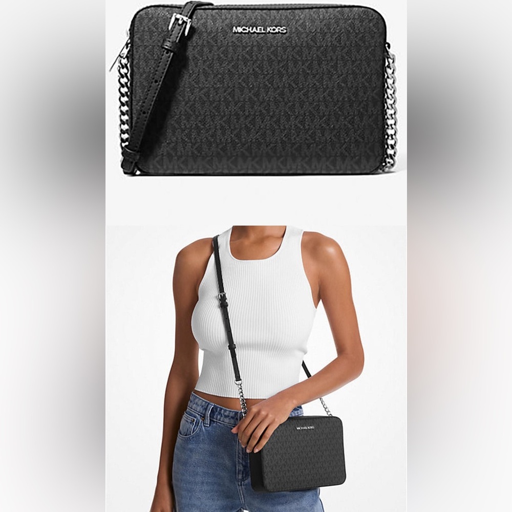 Jet Set Large Printed Logo
Crossbody Bag - BLACK Logo Print